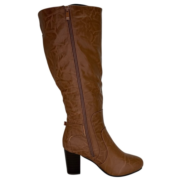 Journee Collection Carver Tan Knee High Wide Calf Womens Boots Size 8.5M - Picture 6 of 12